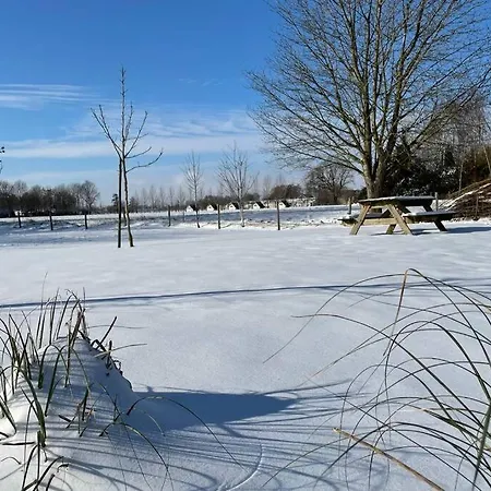 Bij Tante Hanneke's Voorhuus, Met Hottub Optie Holiday home