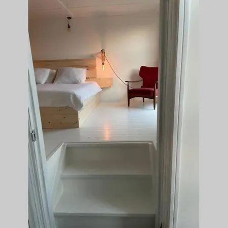Holiday home Bij Tante Hanneke's Voorhuus, Met Hottub Optie