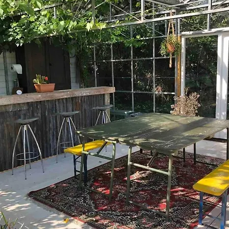 Bij Tante Hanneke's Voorhuus, Met Hottub Optie Holiday home Maasbommel
