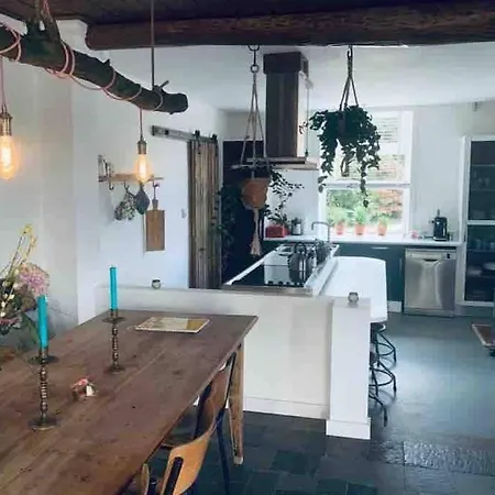 Bij Tante Hanneke's Voorhuus, Met Hottub Optie *